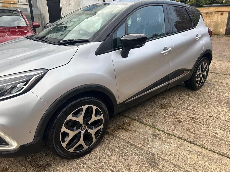 Used Renault Captur GT-Line 2020 Silver/black SUV