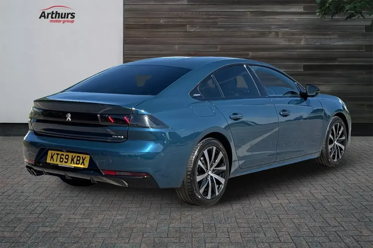 Second-hand Peugeot 508 GT-line 2020 Albastru Hatchback