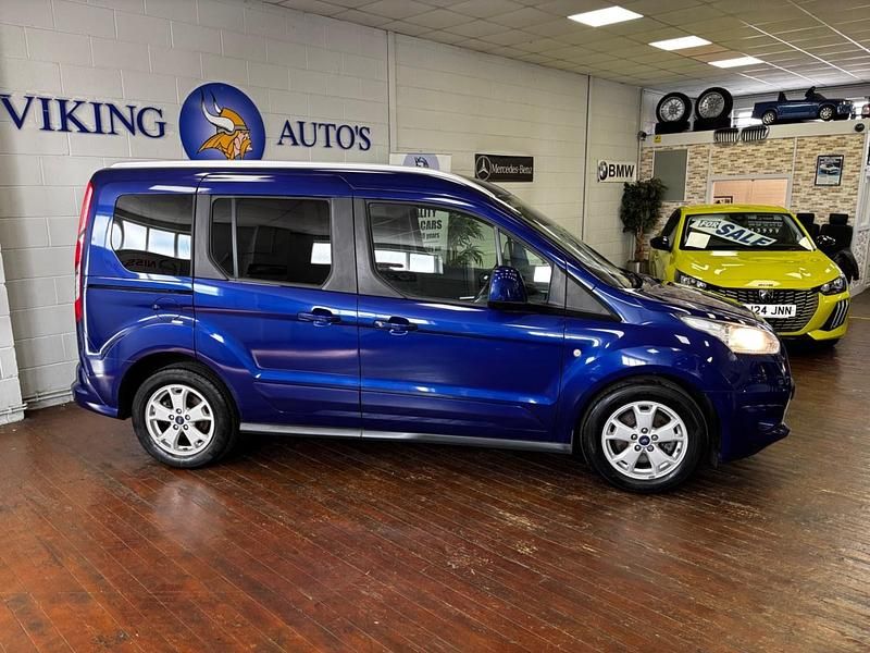 Used Ford Tourneo Connect Titanium 2018 Blue MPV