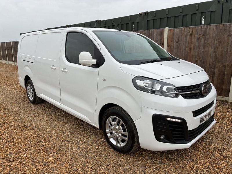 White Used 2020 Vauxhall Vivaro Sportive Van | £10,995 (Fair price) - Image 1/4