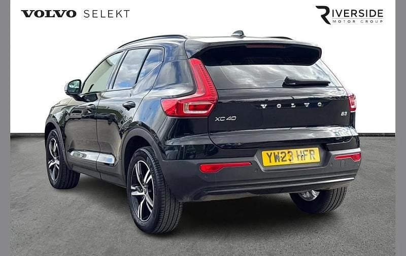Used Volvo XC40 Plus 197 HP (144 kW) 2023 Black SUV