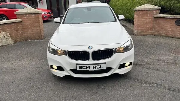 Used BMW 318 M Sport 2014 White Hatchback