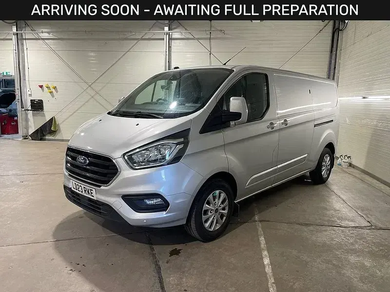 Used Ford Transit Custom Limited 130 HP (95 kW) 2023 Silver Van
