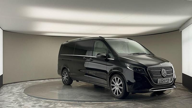 Black Used 2024 Mercedes V220 Premium MPV | £67,000 (Expensive) - Image 1/4