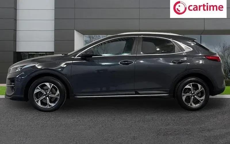 Used Kia XCeed 120 HP (88 kW) 2022 Grey SUV
