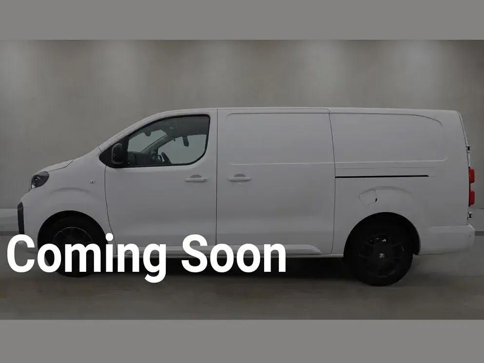 Used Vauxhall Vivaro 150 HP (110 kW) 2024 White MPV