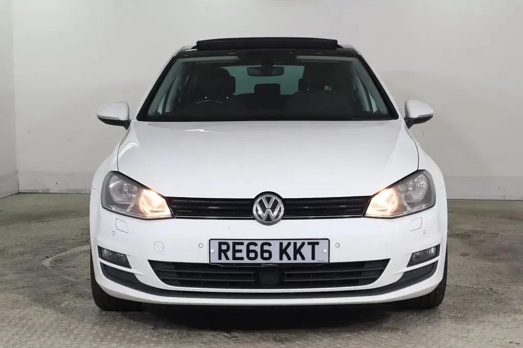 Used VW Golf VII Edition 2016 White Hatchback