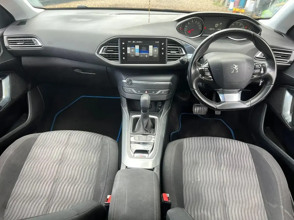 Used Peugeot 308 Active 2015 Grey Estate