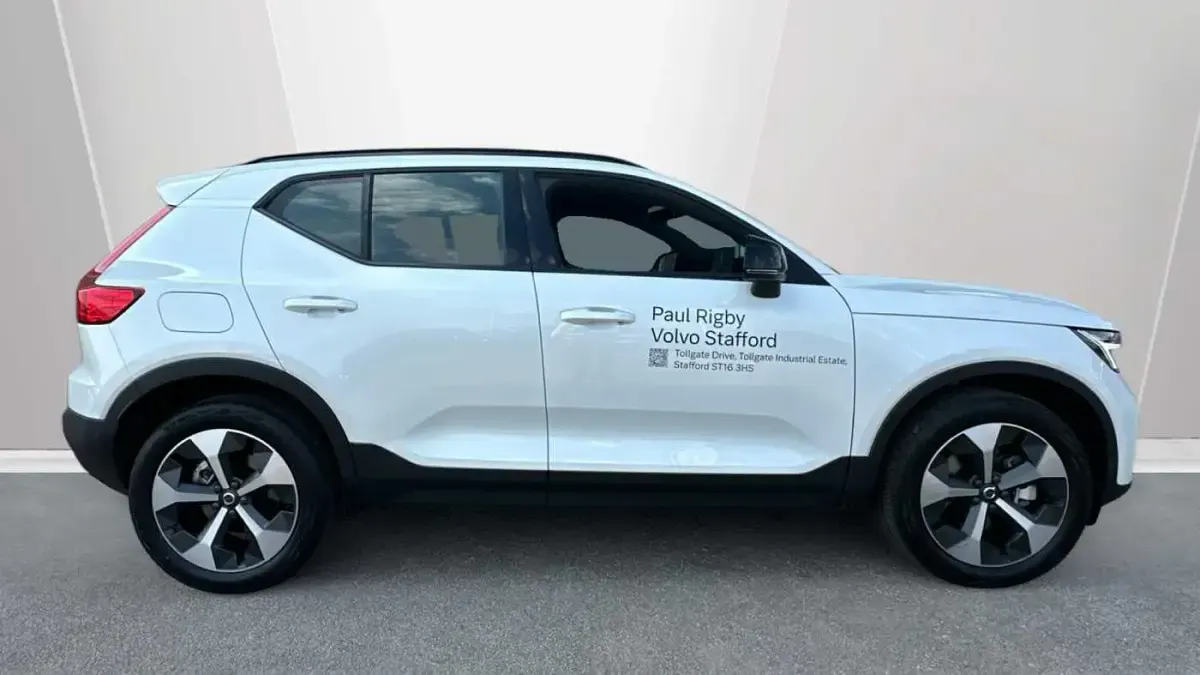 Used Volvo XC40 Plus 161 HP (118 kW) 2026 SUV