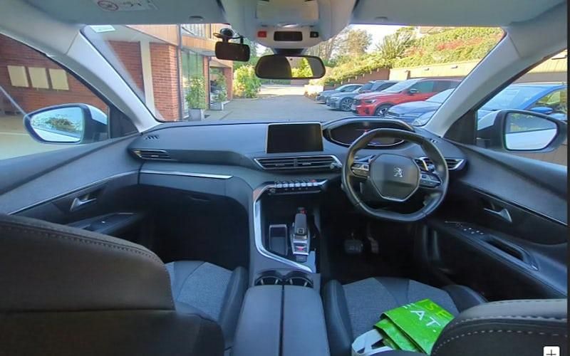 Used Peugeot 5008 Allure 131 HP (96 kW) 2020 White SUV