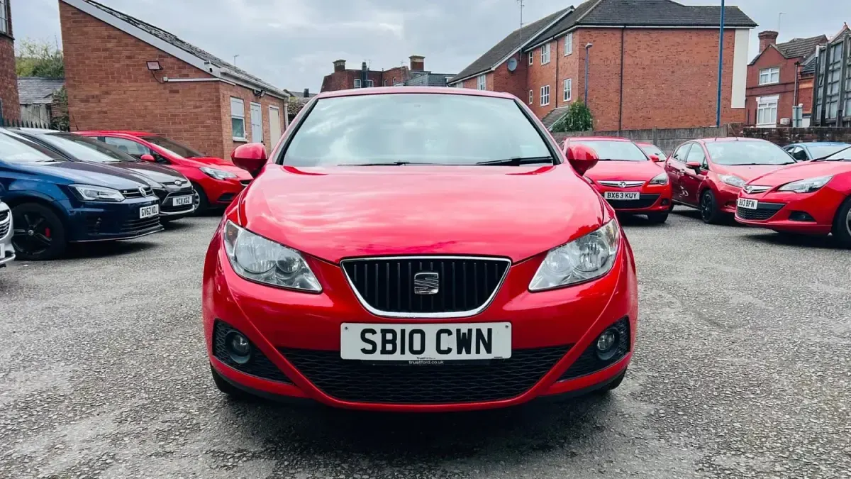 Gebraucht Seat Ibiza Sport 85 PS (62 kW) 2010 Rot Kleinwagen