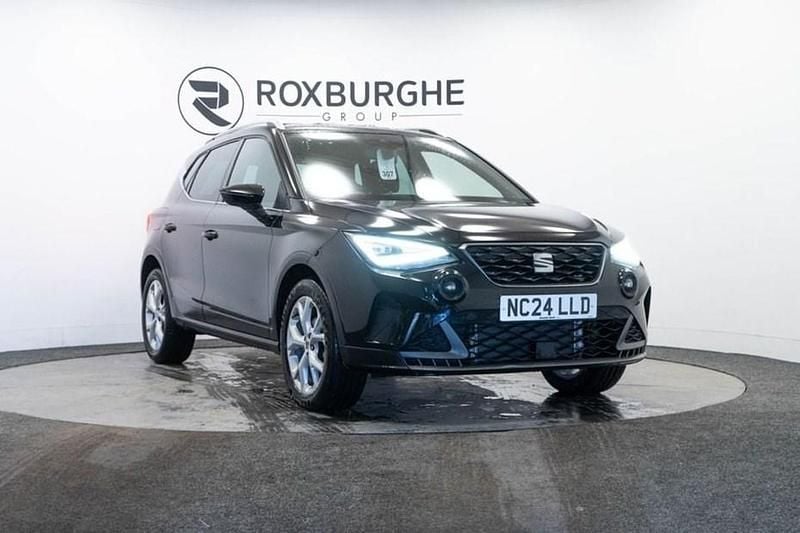 Black Used 2024 Seat Arona FR SUV | £13,995 (Fair price) - Image 1/1
