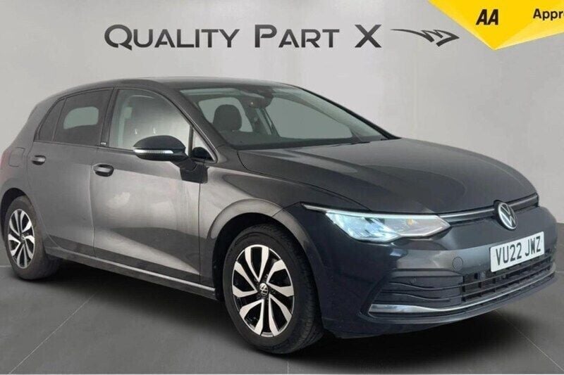 Used 2022 VW Golf VIII Active Hatchback | £14,900 (Good price) - Image 1/1