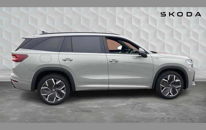 Used Skoda Kodiaq SportLine 200 HP (147 kW) 2026 Grey SUV