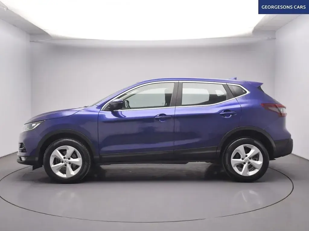 Used Nissan Qashqai Acenta Premium 140 HP (102 kW) 2020 Blue SUV