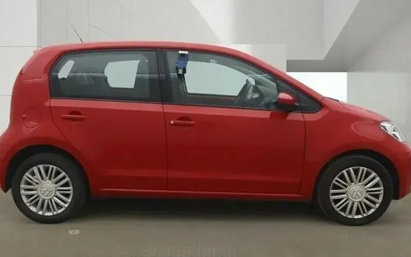 Usado VW up! Move 60 CV (44 kW) 2018 Utilitario