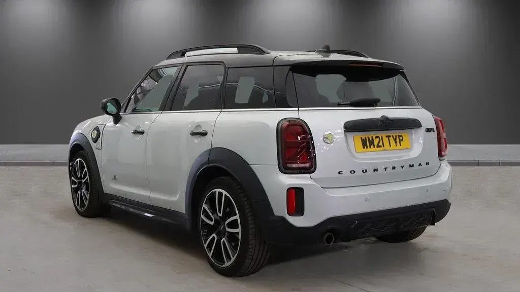 Used Mini Cooper Countryman Sport 222 HP (163 kW) 2021 Silver SUV