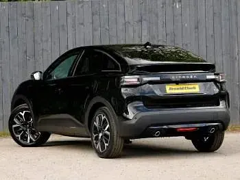 New Citroën C4 131 HP (96 kW) 2026 Black SUV