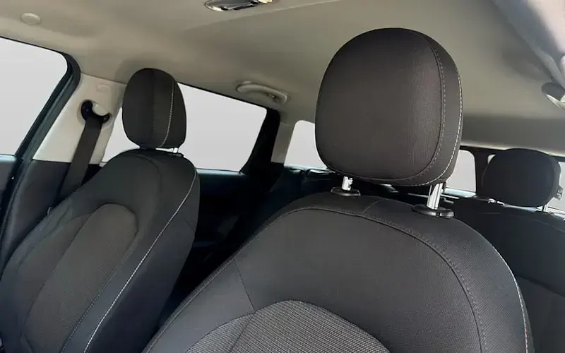 Used Mini Cooper Clubman Classic 136 HP (100 kW) 2019 Black Estate