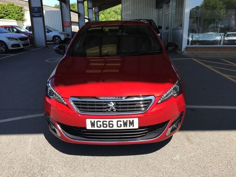 Red Used 2017 Peugeot 308 GT-line Estate | £10,000 (Expensive) - Image 1/4