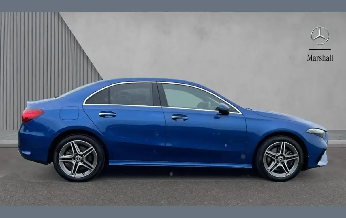 Used Mercedes A250 Executive 214 HP (157 kW) 2025 Blue Sedan