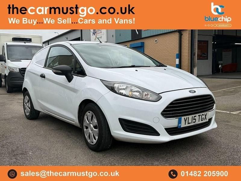 Used Ford Fiesta 2015 White Van
