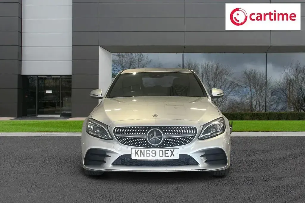 Used Mercedes C200 AMG line 184 HP (135 kW) 2019 Silver Sedan