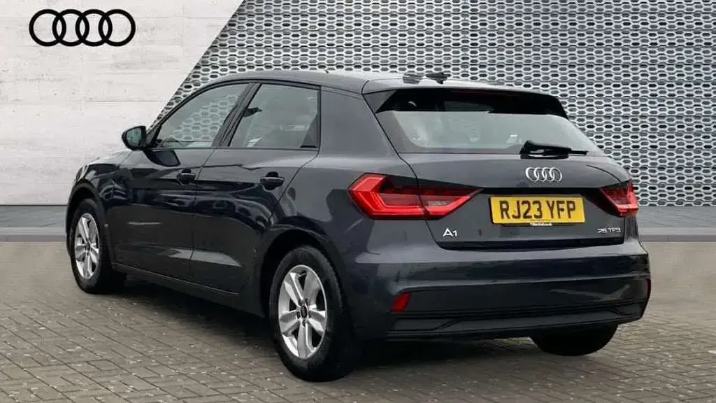 Used Audi A1 Design 95 HP (69 kW) 2023 Grey SUV