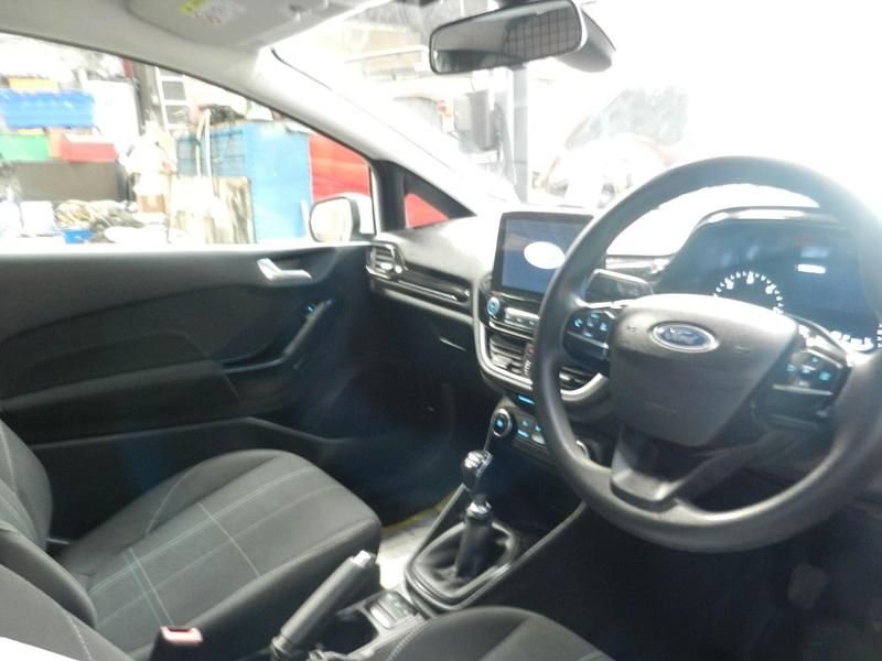 Used Ford Fiesta 2020 White Hatchback