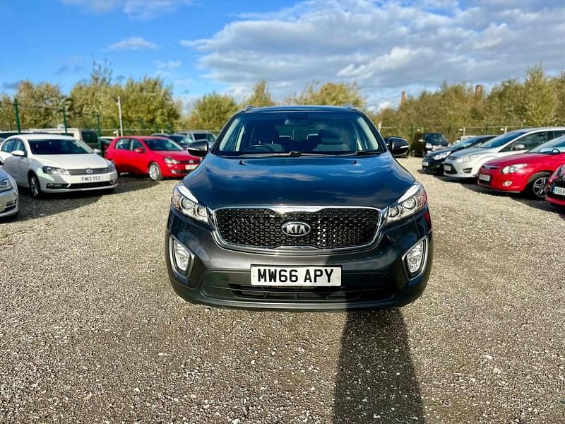 Used Kia Sorento 2016 Grey SUV
