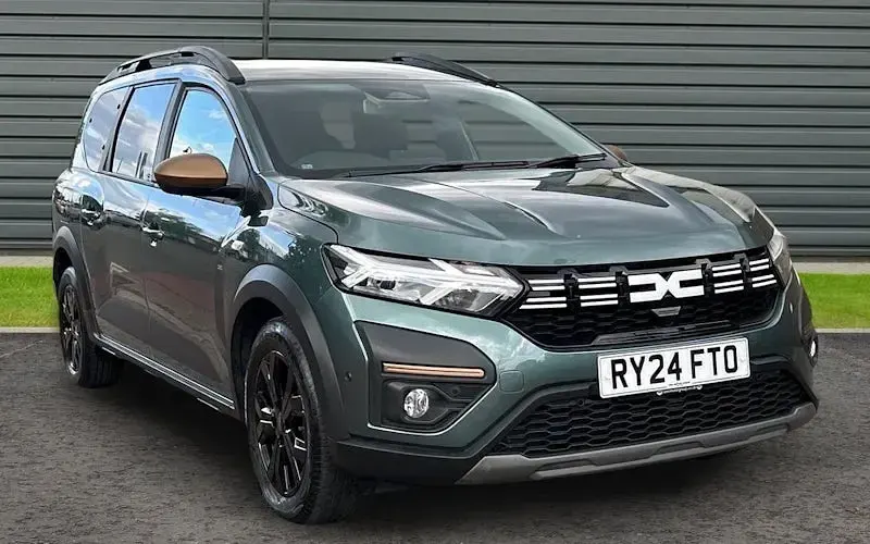 Second-hand Dacia Jogger Extreme 141 CP (103 kW) 2025 Monovolum