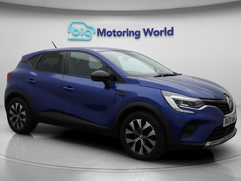 Blue Used 2022 Renault Captur Evolution SUV | £12,200 (Fair price) - Image 1/4