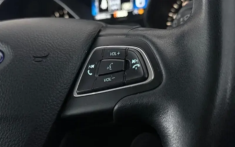 Used Ford Grand C-Max Titanium 120 HP (88 kW) 2019 MPV