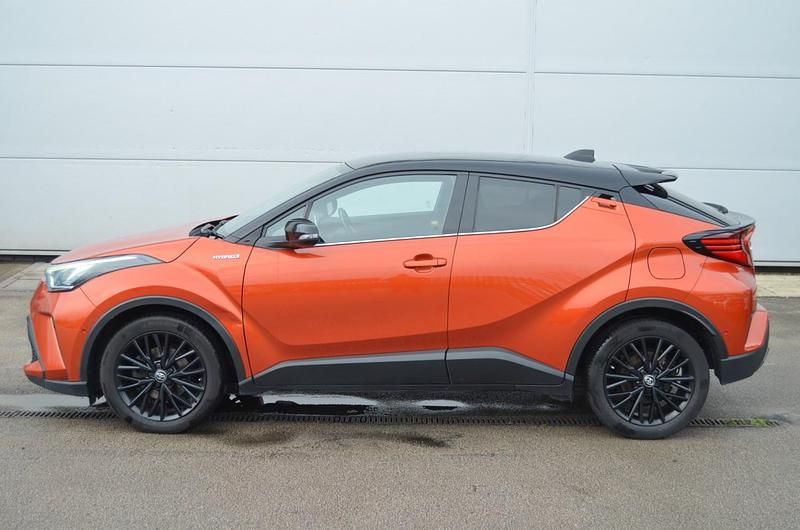Used Toyota C-HR Edition 184 HP (135 kW) 2020 Orange SUV