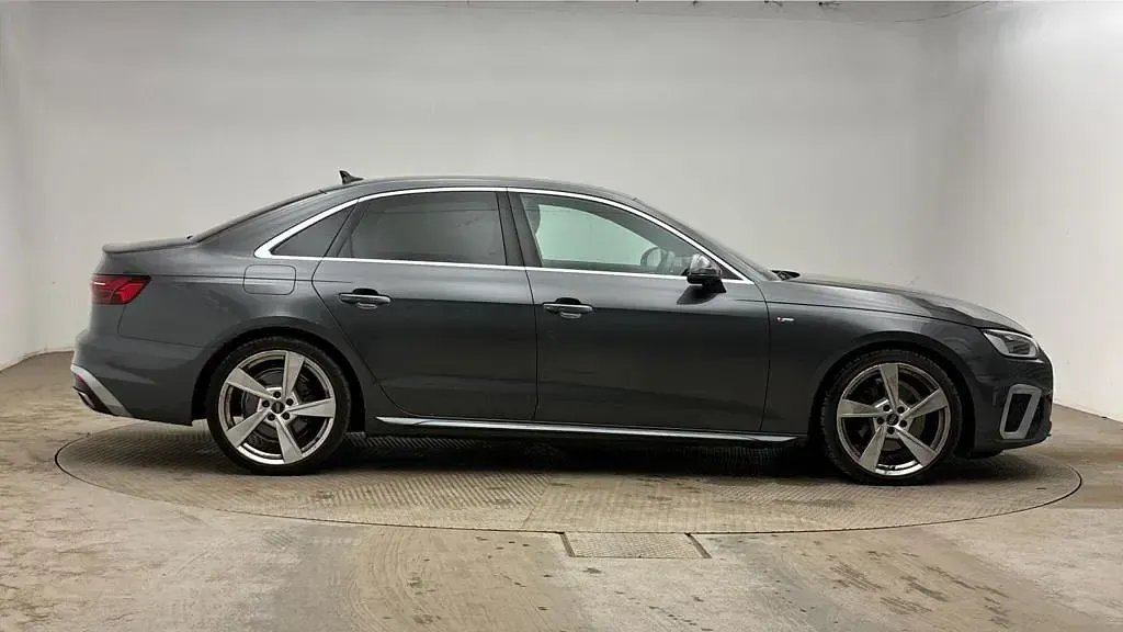 Used Audi A4 S-Line 150 HP (110 kW) 2023 Grey Sedan
