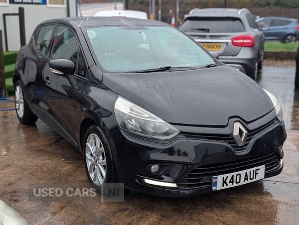 Used Renault Clio IV Play 75 HP (55 kW) 2016 Black Hatchback