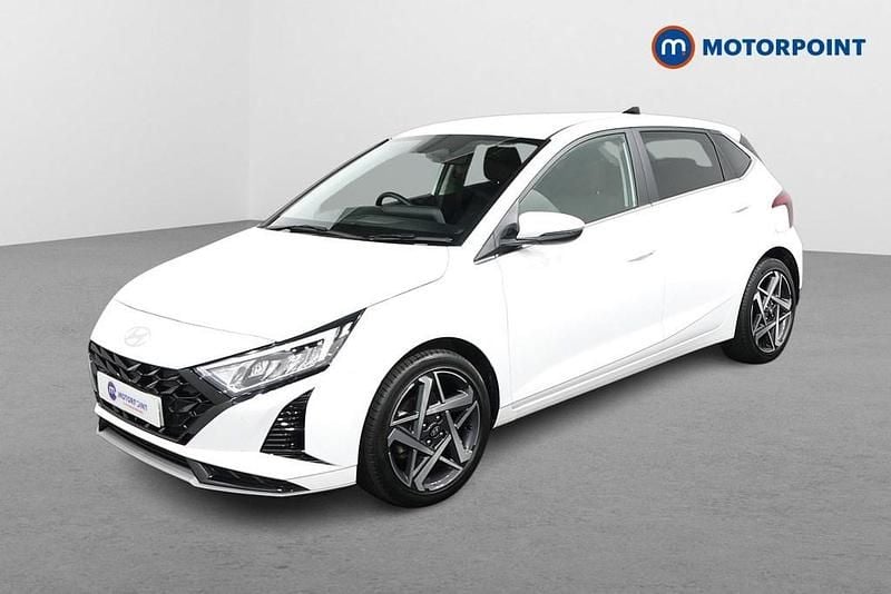 Used Hyundai i20 Premium 2025 White Hatchback