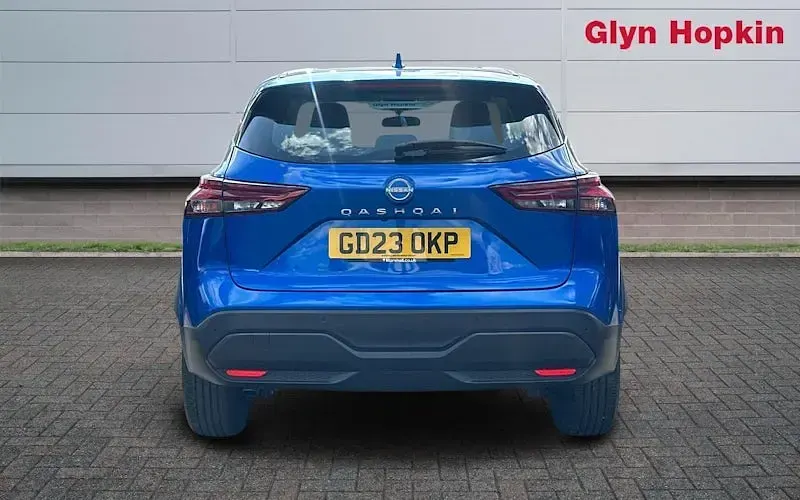 Used Nissan Qashqai Acenta Premium 140 HP (102 kW) 2023 Blue SUV