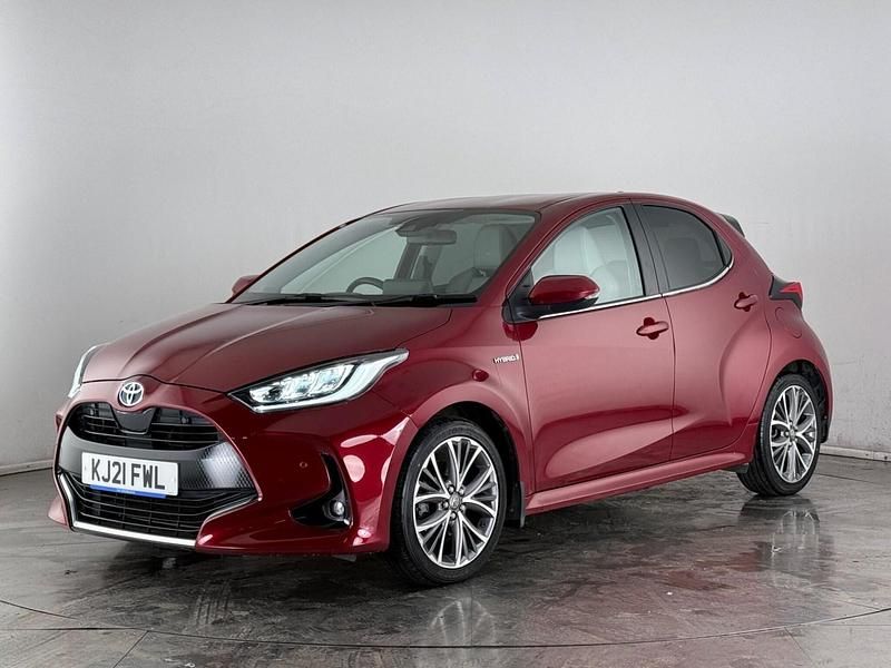 Used Toyota Yaris Hybrid 2021 Red Hatchback