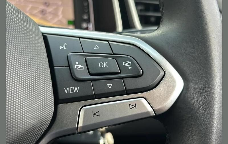 Black Used 2024 VW T-Roc R-line SUV | £26,099 (Fair price) - Image 1/4