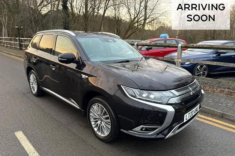 Black Used 2020 Mitsubishi Outlander P-HEV Estate | £10,980 (Fair price) - Image 1/1