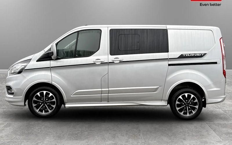 Used Ford Transit Custom Sport 185 HP (136 kW) 2021 Van