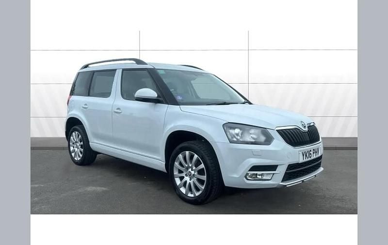 White Used 2016 Skoda Yeti SE L SUV | £13,614 (Fair price) - Image 1/4