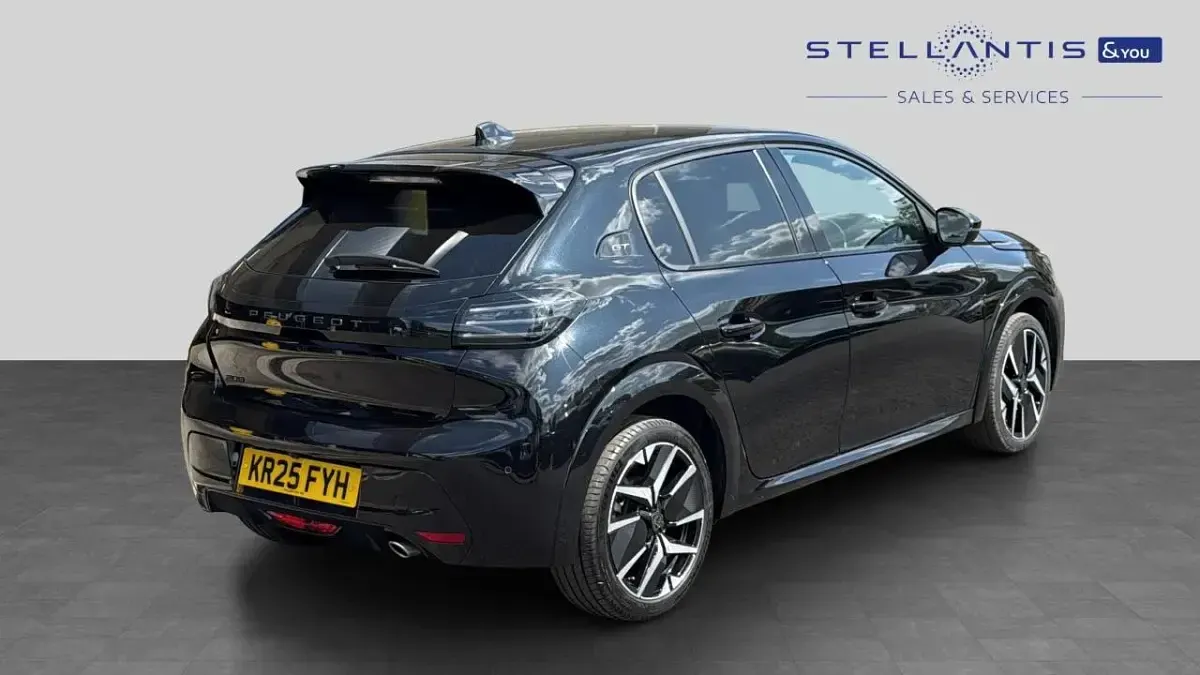 Used Peugeot 208 GT 99 HP (72 kW) 2025 Black Hatchback