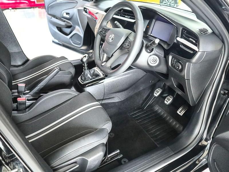 Used Vauxhall Corsa 100 HP (73 kW) 2024 Black Hatchback