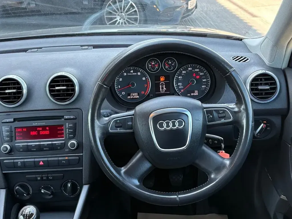 Używany Audi A3 Premium 102 KM (75 kW) 2010 Szary Hatchback