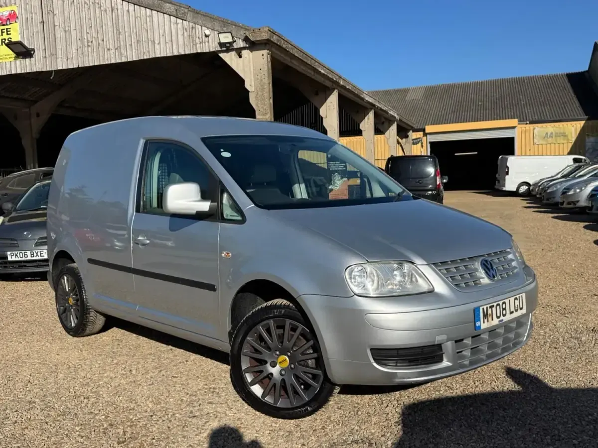 Używany VW Caddy 104 KM (76 kW) 2008 Srebrny Minivan