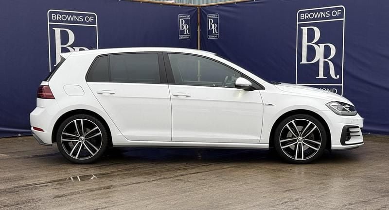 Used VW Golf VII GTD 184 HP (135 kW) 2019 White Hatchback