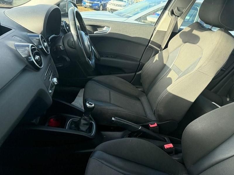 Used Audi A1 Sportback Sport 95 HP (69 kW) 2017 Black Hatchback