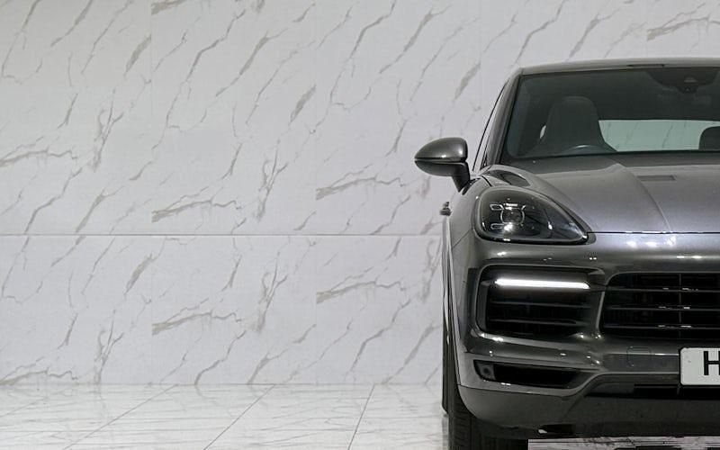 Used Porsche Cayenne E-Hybrid Coupe 462 HP (339 kW) 2022 Coupe